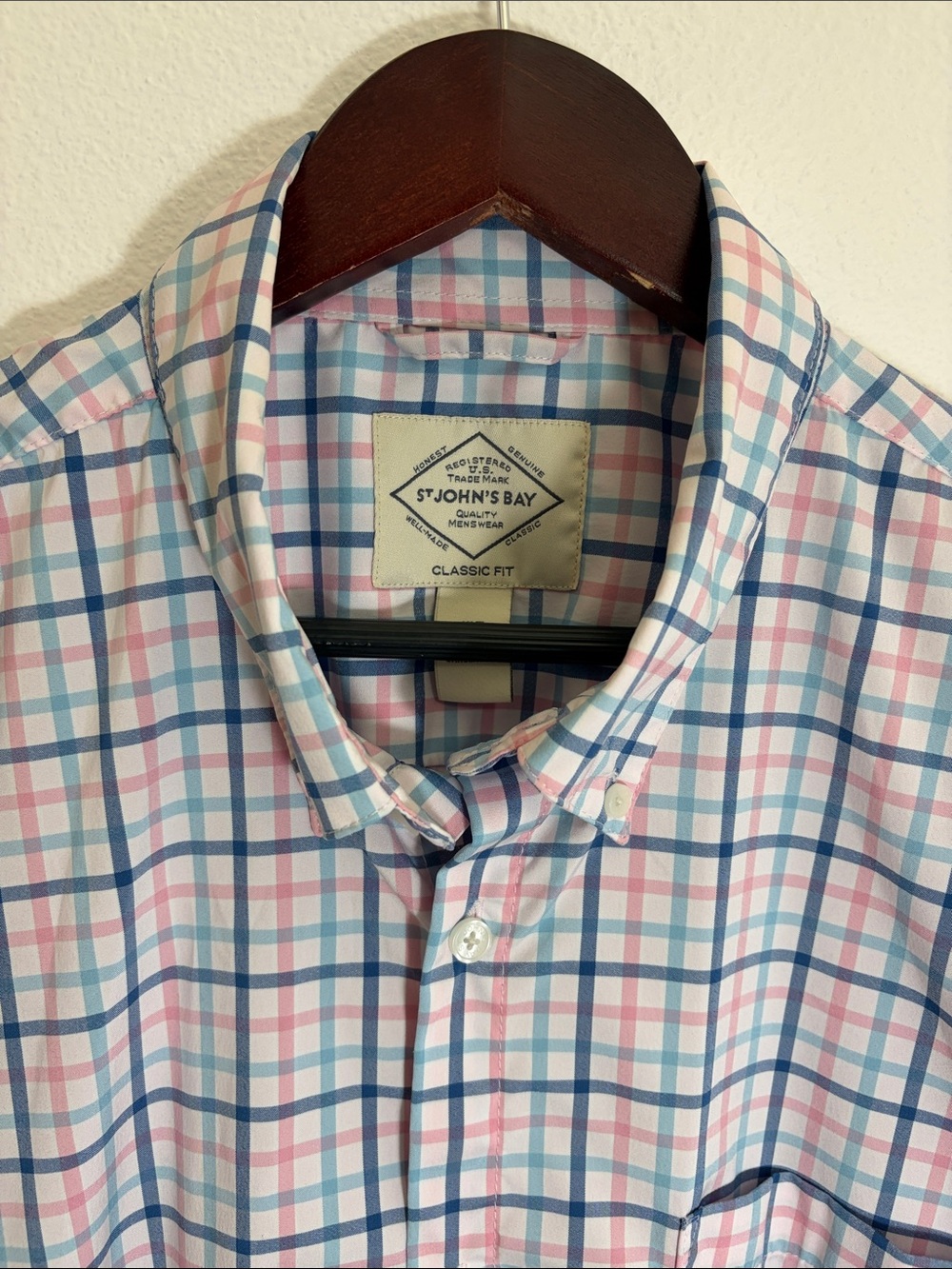 St. John’s Bay Short Sleeve White Pink Blue Plaid Button-Down Shirt - Picture 2 of 7